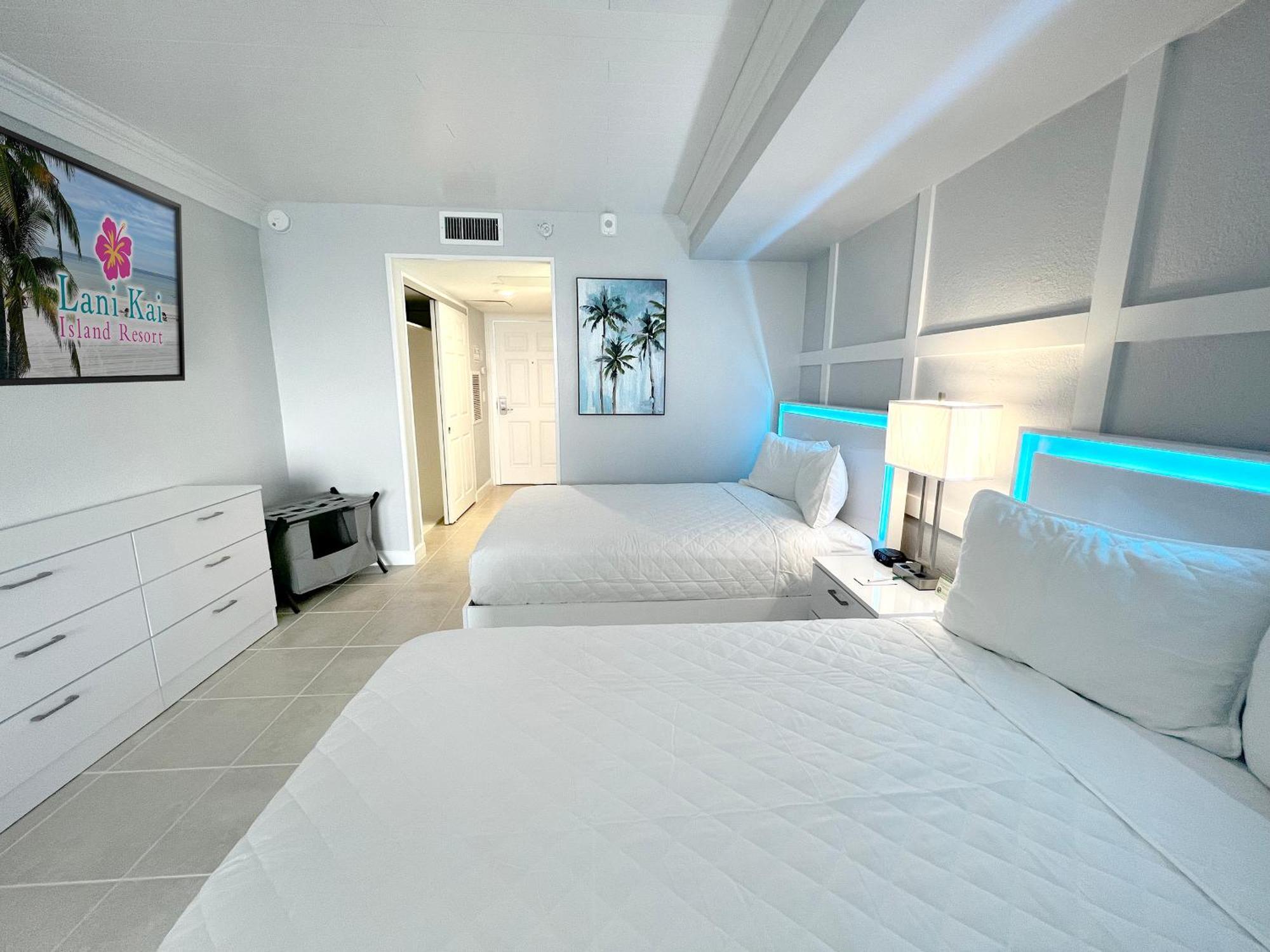 Beachfront Two Double Beds Studio Balcony